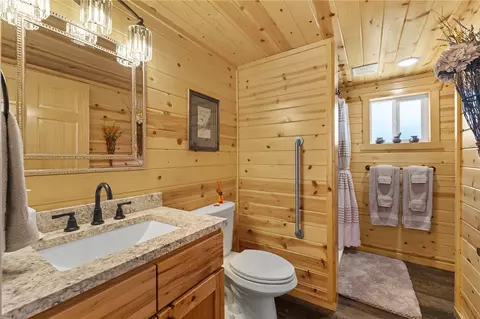 Bath - 9 Emerald Dr, Roberts, MT 59070 photo 1 of 2