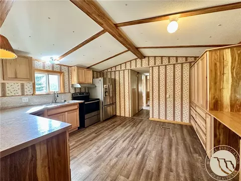 Kitchen - 108 4th Ave E, Ryegate, MT 59074 photo 3 of 4