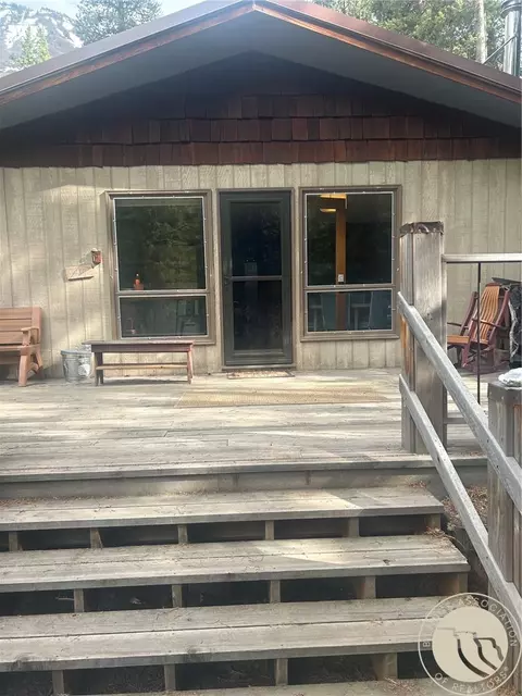 7 Grizzly Bear Rd, Cooke City, MT 59081