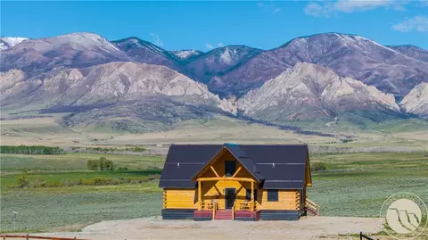 21 Delargo Ln, Belfry, MT 59008