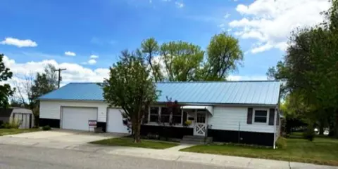 218 W Maryland Ln #218, Laurel, MT 59044