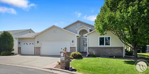 1962 Weston Dr, Billings, MT 59102