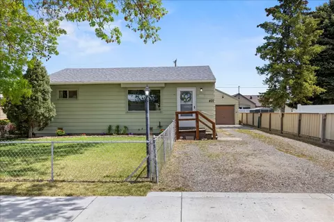 421 Hillview Ln, Billings, MT 59102