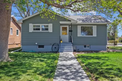 803 25th St W, Billings, MT 59102