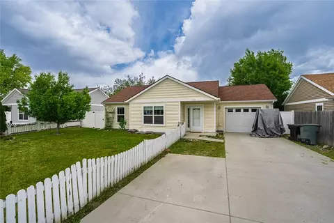 929 Yorkshire E, Billings, MT 59101