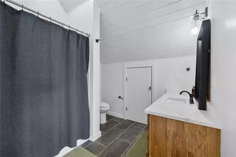 Bath - 3801 Spring Creek Rd, Laurel, MT 59044 photo 1 of 3