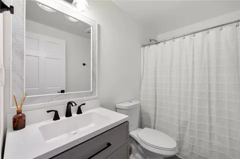 Bath - 3801 Spring Creek Rd, Laurel, MT 59044 photo 3 of 3