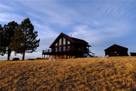 143 Owl Canyon Road Rd, Reed Point, MT 59069