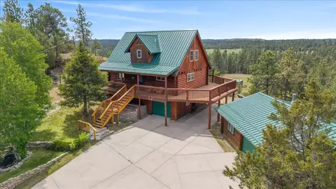25 Denali Cabin Ln, Roundup, MT 59072