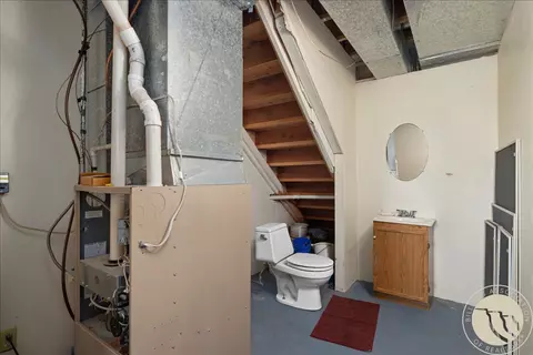 Bath - 25 Denali Cabin Ln, Roundup, MT 59072 photo 3 of 3