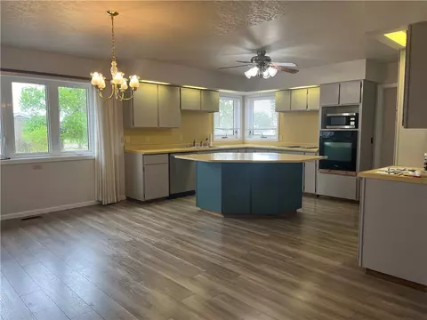 Kitchen - 802 10th St, Circle, MT 59215 photo 1 of 1