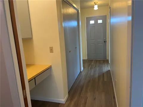 Entry Way - 802 10th St, Circle, MT 59215 photo 1 of 2