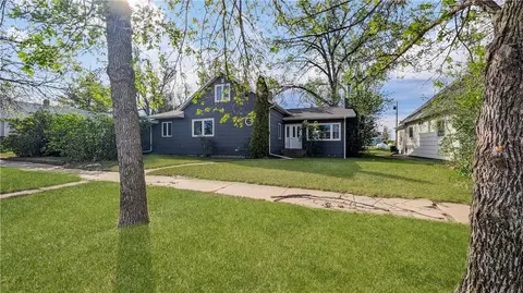 406 Main St, Froid, MT 59226
