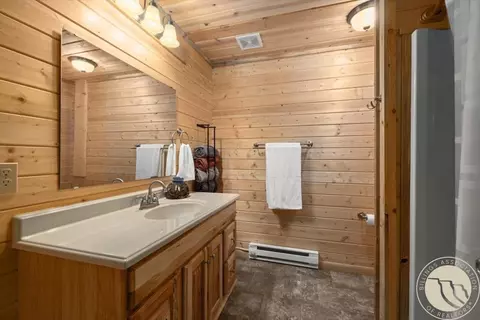 Bath - 112 Pishkun Rd, Fishtail, MT 59028 photo 3 of 3