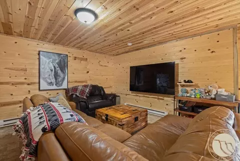 Living - 112 Pishkun Rd, Fishtail, MT 59028 photo 5 of 5