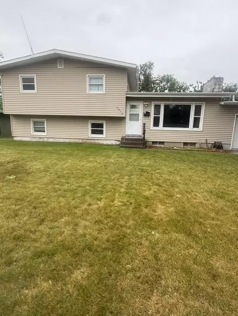 2562 Lillis Ln, Billings, MT 59102