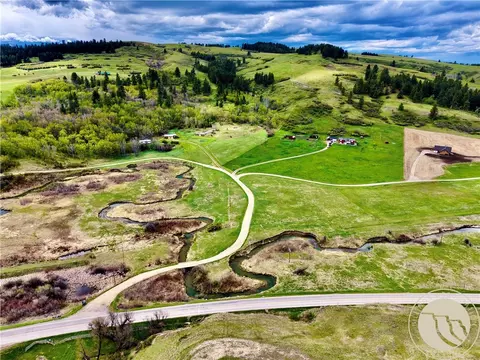 138 Railroad Ln, Lewistown, MT 59457