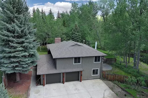 940 Park Ave S, Red Lodge, MT 59068