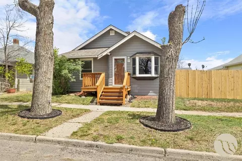 Exterior - 204 6th St W, Roundup, MT 59072 photo 3 of 8
