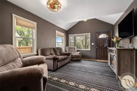 Living - 204 6th St W, Roundup, MT 59072 photo 1 of 3