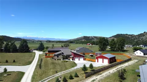 8 Culbertson Ln, Columbus, MT 59019