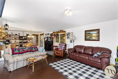 Living - 55 Loop Rd, Roundup, MT 59072 photo 5 of 7