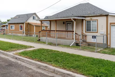 202 S 30th St, Billings, MT 59101