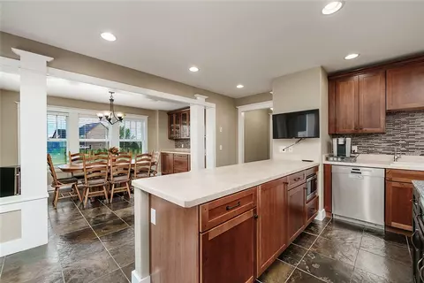 Kitchen - 975 Rockfork Cir, Laurel, MT 59044 photo 4 of 4