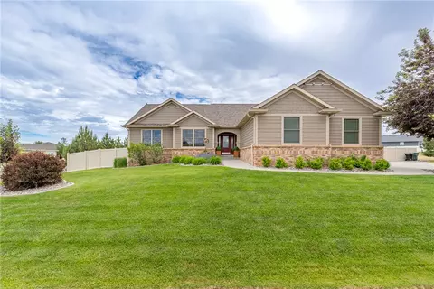 2071 Greenbriar Rd, Billings, MT 59105