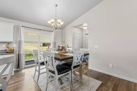 Dining - 1605 Timber Wolf Trl, Laurel, MT 59044 photo 1 of 2