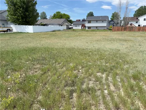 1984 Gleneagles Blvd, Billings, MT 59105