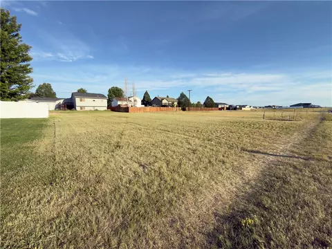 1984 Gleneagles Blvd, Billings, MT 59105