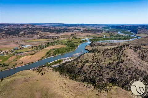 421 Joliet Road, Columbus, MT 59019