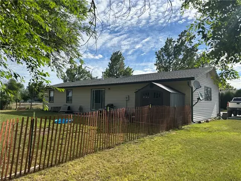 146 Heimat Rd, Hardin, MT 59034 photo 2
