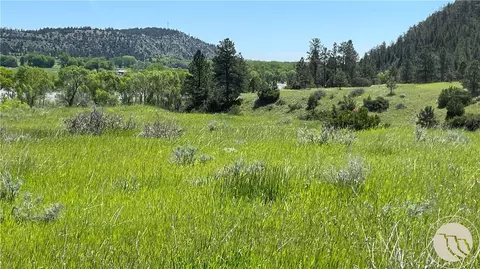 23 Daniel Trl, Columbus, MT 59019