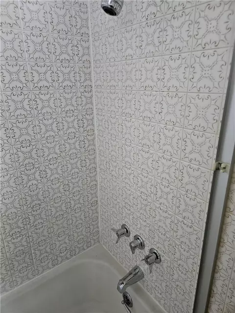 Bath - 16 Memory Ln, Billings, MT 59101 photo 1 of 1