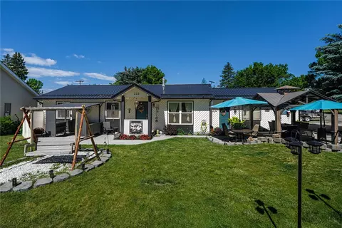 331 333 N Quarry St, Columbus, MT 59019