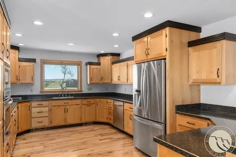 Kitchen - 7420 Whitetail Run, Shepherd, MT 59079 photo 1 of 2