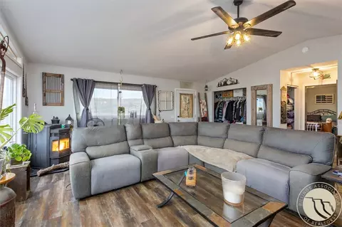 Living - 148 Harvey, Melstone, MT 59054 photo 2 of 4