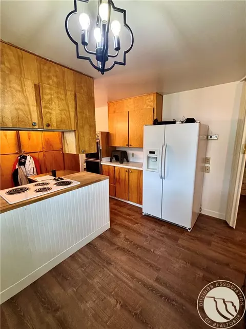 Kitchen - 206 E Stanton St, Plains, MT 59859 photo 3 of 3