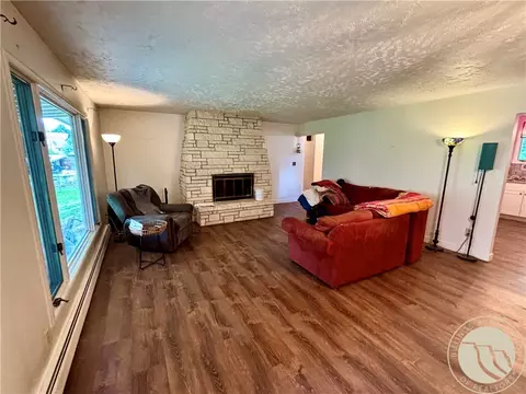 Living - 206 E Stanton St, Plains, MT 59859 photo 3 of 4