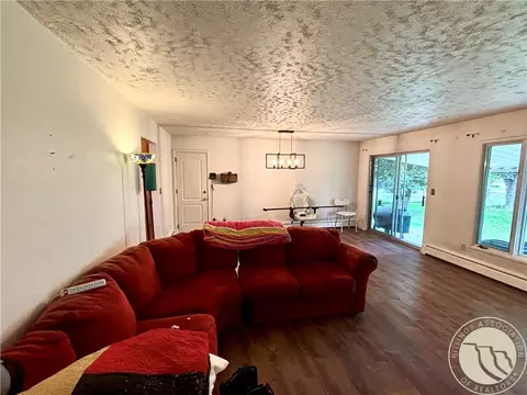 Living - 206 E Stanton St, Plains, MT 59859 photo 2 of 4