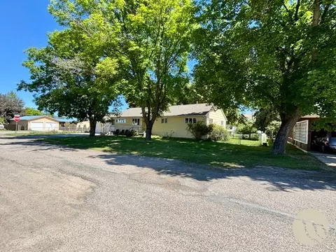 Exterior - 206 E Stanton St, Plains, MT 59859 photo 2 of 9