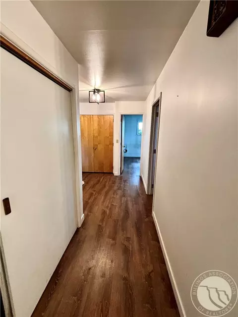 Entry Way - 206 E Stanton St, Plains, MT 59859 photo 3 of 5