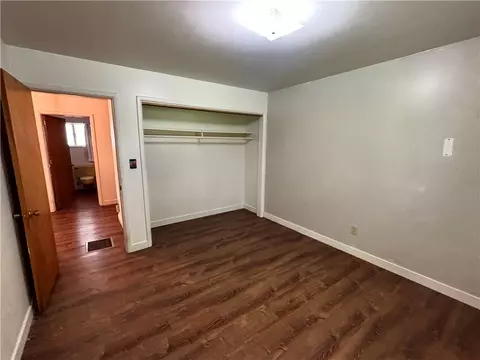 Bedroom - 206 E Stanton St, Plains, MT 59859 photo 2 of 6