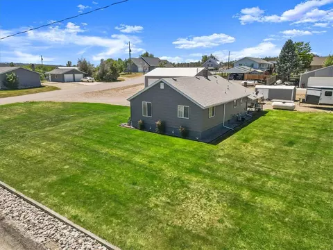 View/Area - 1005 4th St W, Roundup, MT 59072 photo 1 of 4