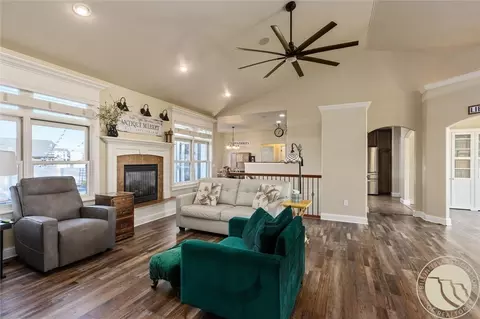 Living - 1703 Paynes Pl, Laurel, MT 59044 photo 3 of 6