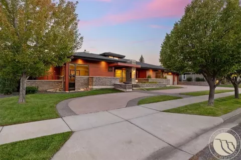 6090 Masters Blvd, Billings, MT 59106