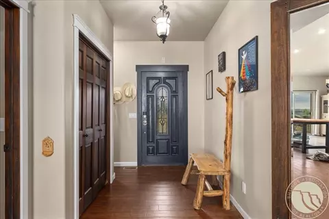 Entry Way - 13605 N Ranchairo Rd, Molt, MT 59057 photo 1 of 2