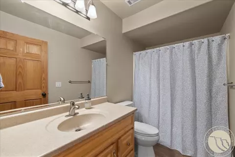 Bath - 13605 N Ranchairo Rd, Molt, MT 59057 photo 3 of 3